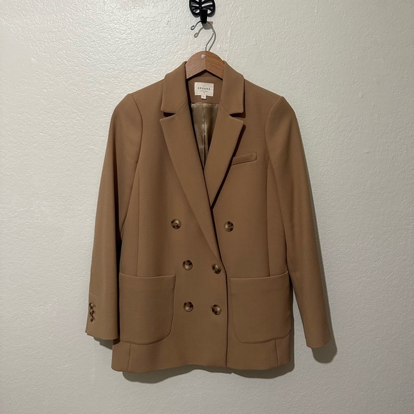 Sezane Suit Christie Jacket and Chuck Trousers - Picture 6 of 15